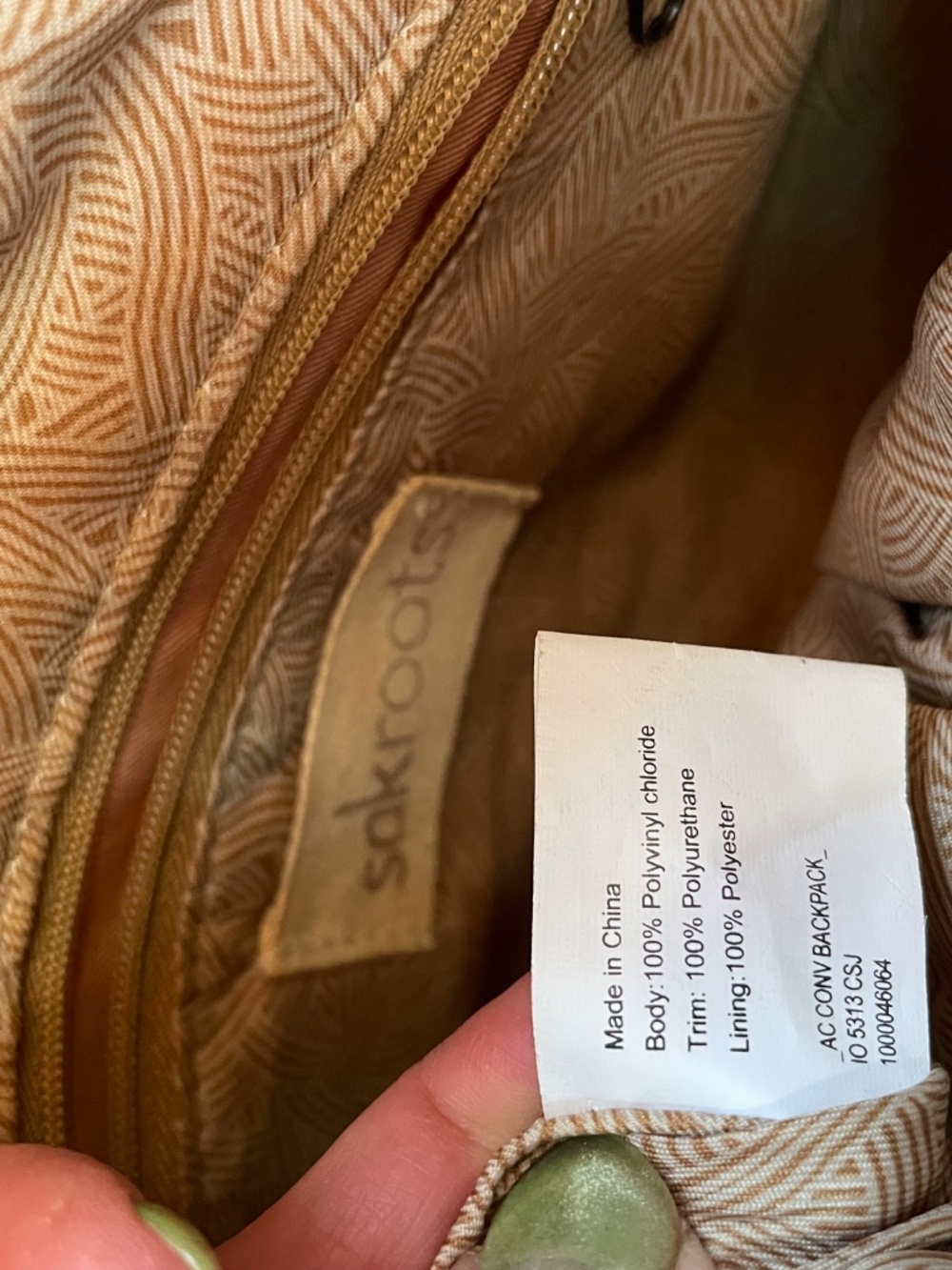 Sakroots Convertible Bag/Backpack - Picture 14 of 15